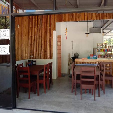 Lr Hostel And Cafe Moalboal Εξωτερικό φωτογραφία