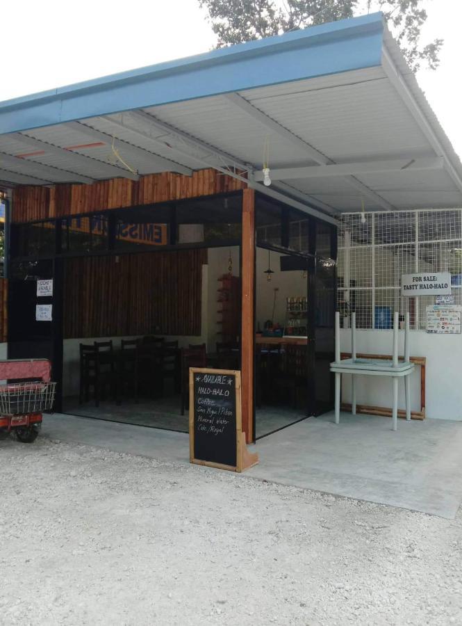 Lr Hostel And Cafe Moalboal Εξωτερικό φωτογραφία